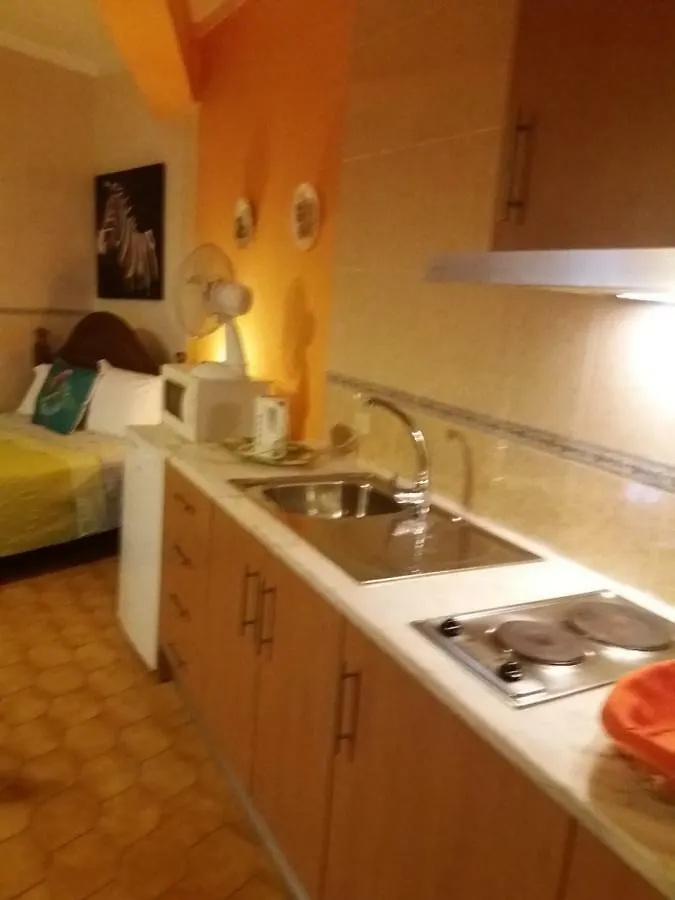 **  Guest House Pacifica Quarteira Portugal